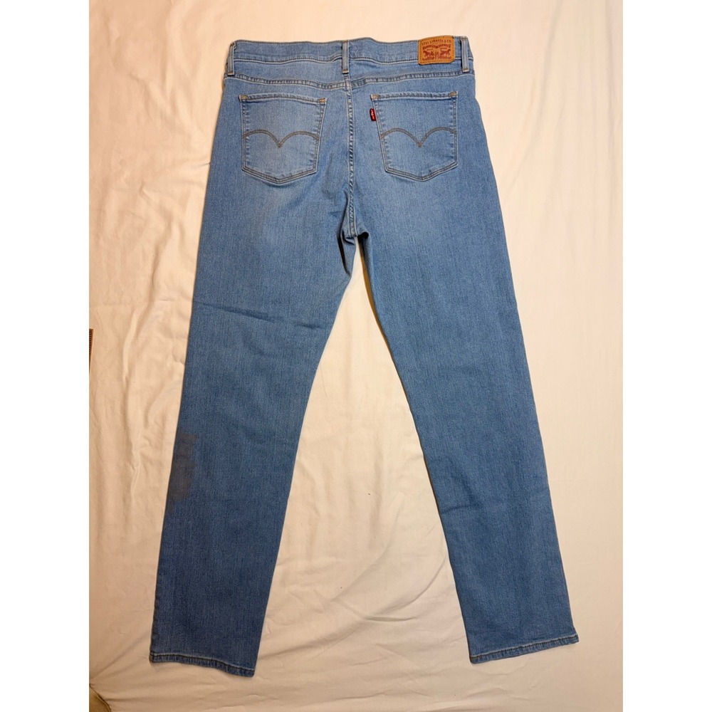 Levi's men's 32x32 Light Wash Straight Leg Jeans Stretch Denim size 32